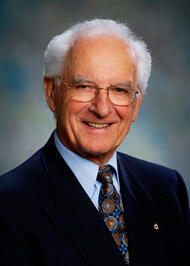 ​Edgar Gallant †